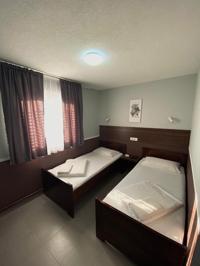 Hotel Djerdan Kraljevo Exterior photo
