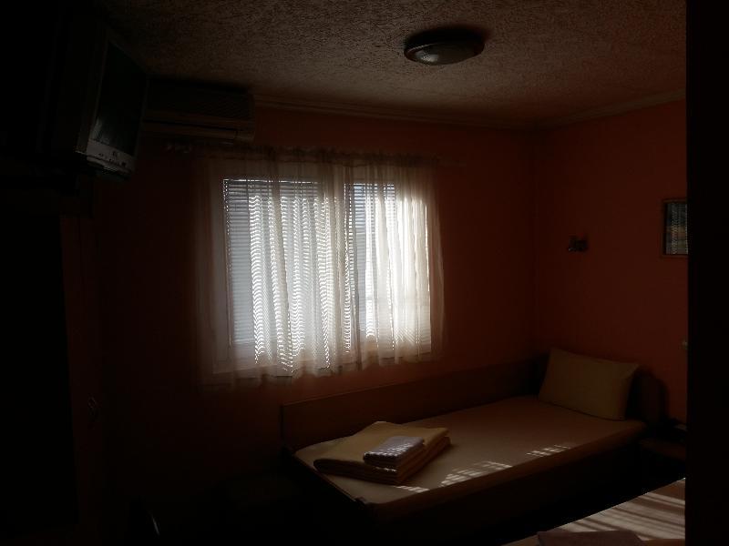 Hotel Djerdan Kraljevo Exterior photo