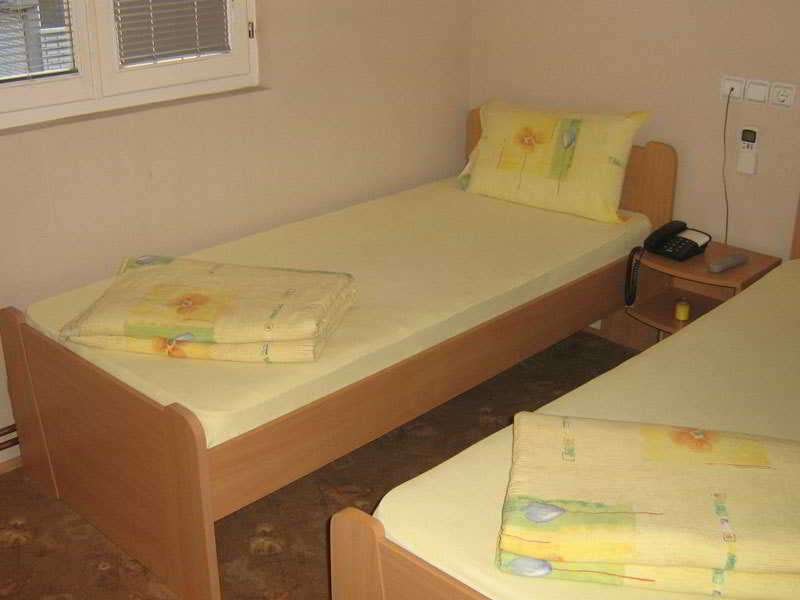 Hotel Djerdan Kraljevo Room photo