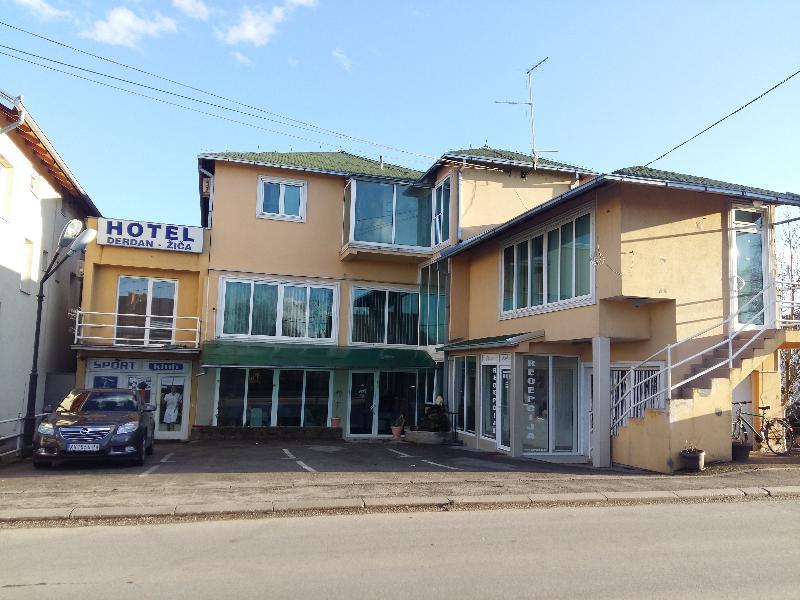 Hotel Djerdan Kraljevo Exterior photo